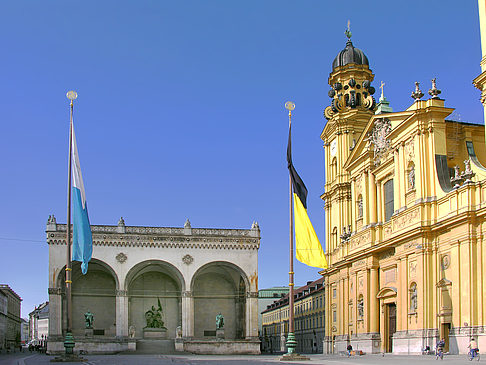 Fotos Feldherren | München