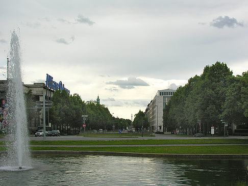 Haus der Kunst mit Allianz Arena Foto 