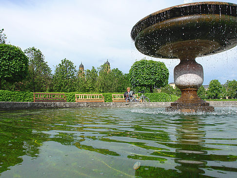 Fotos Brunnen im Hofgarten | München