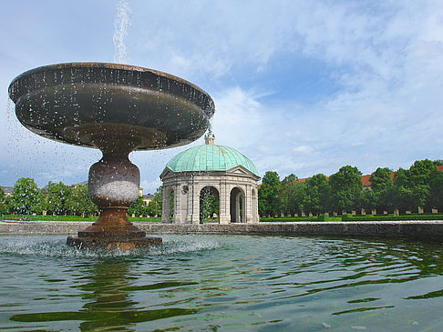 Brunnen im Hofgarten Fotos