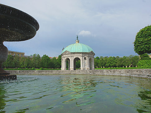 Foto Brunnen im Hofgarten - München