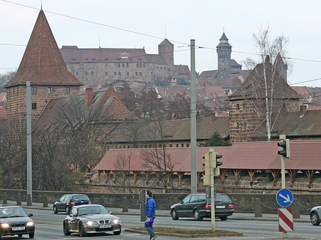 Stadtmauer und Burg Foto 