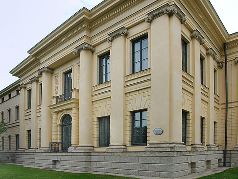 Prinz Carl Palais