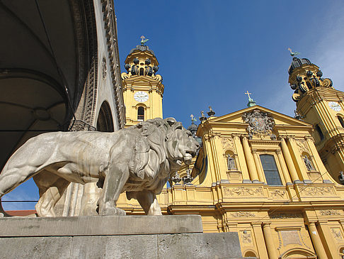 Theatinerkirche Fotos